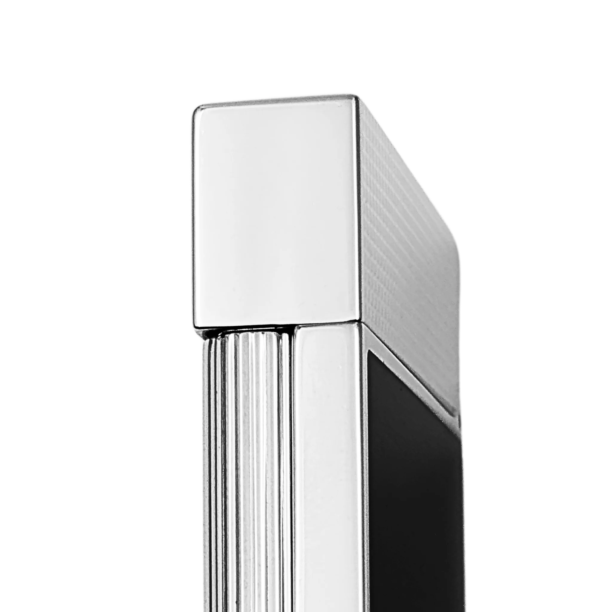 Lacquered lighter