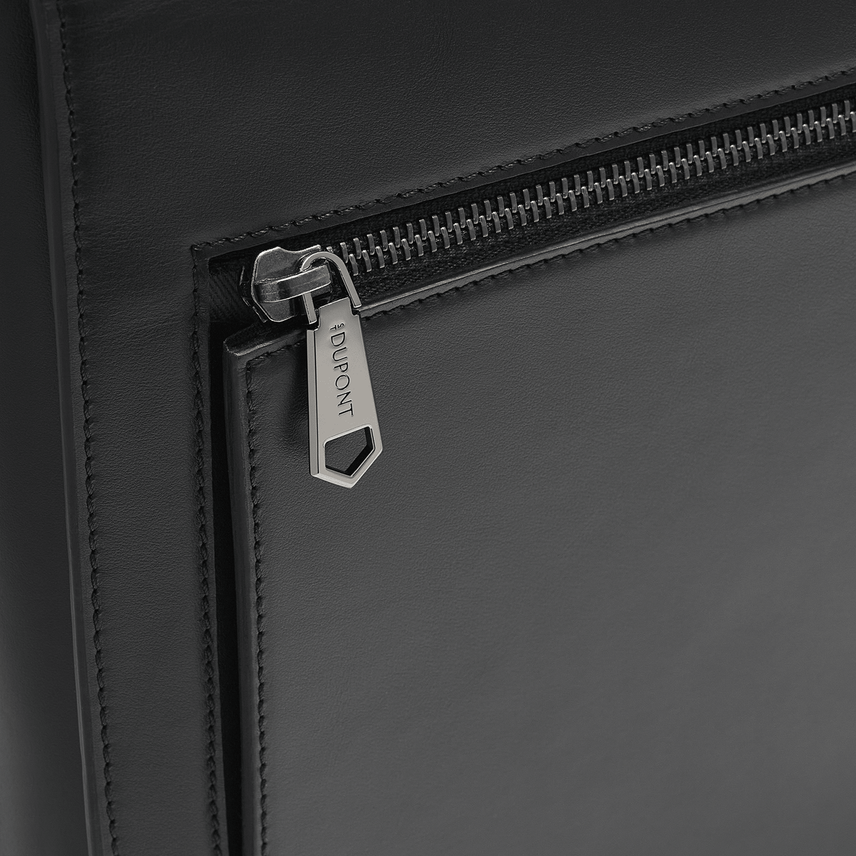 Document holder backtoschool24 backtoschool25 color_black 5 - S.T. Dupont United Kingdom