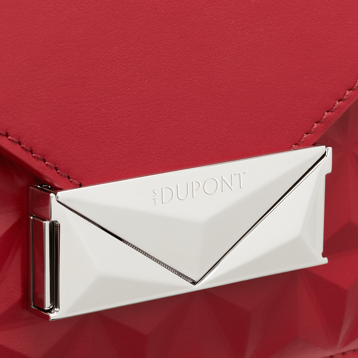 Nano trunk CollectionFW2425 color_red corporate25 5 - S.T. Dupont United Kingdom