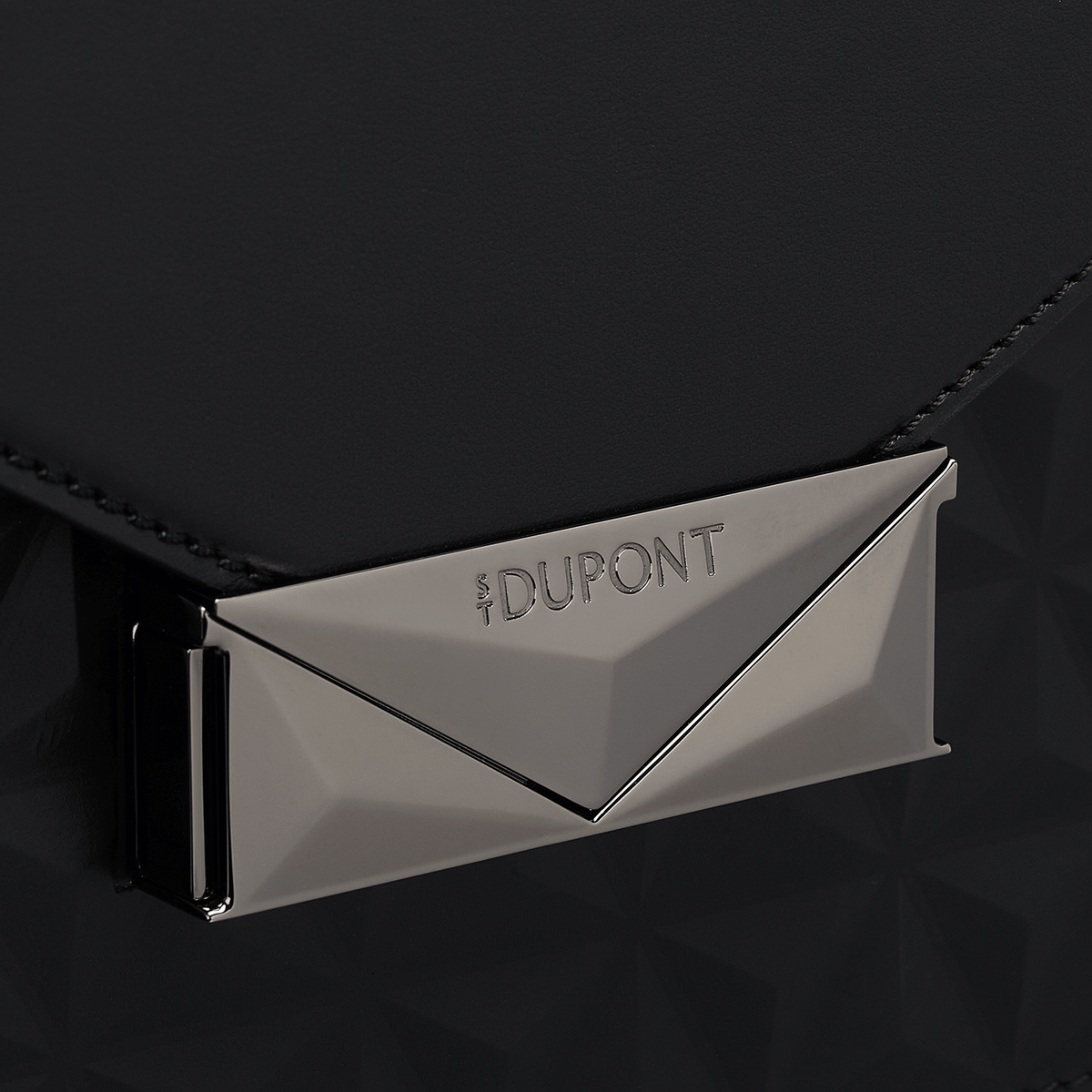 Mini Trunk color_black corporate25 FW2425 5 - S.T. Dupont United Kingdom