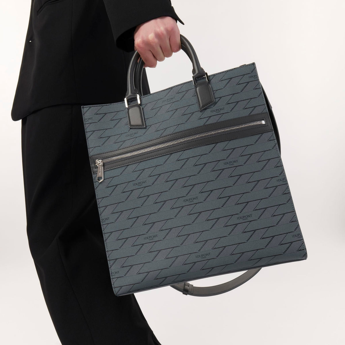 Tote color_black gender_man leather goods 2 - S.T. Dupont United Kingdom