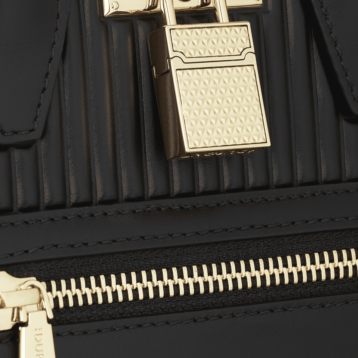 Small color_black for - her FW26 4 - S.T. Dupont United Kingdom