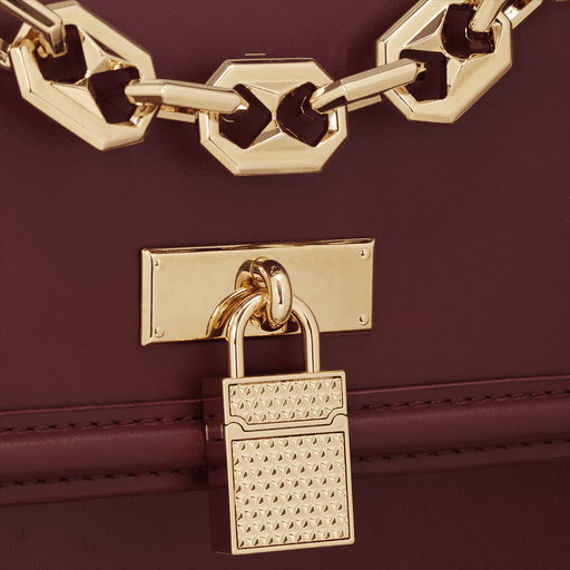 Baguette baguette color_burgundy fall - selection 4 - S.T. Dupont United Kingdom