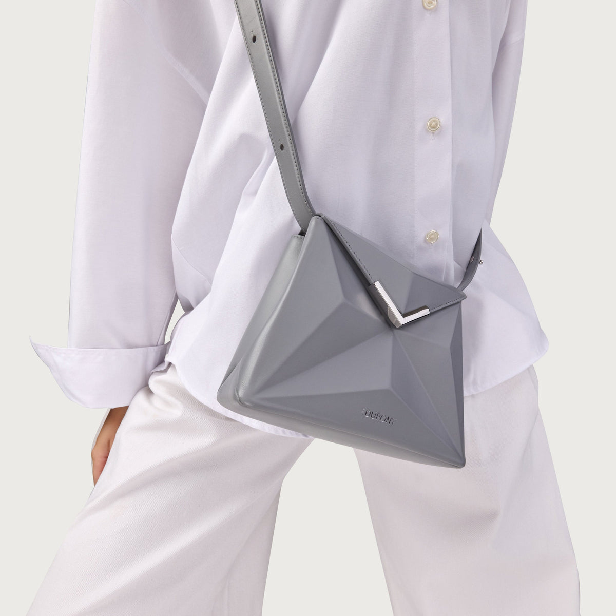 Small color_grey gender_woman leather goods 4 - S.T. Dupont United Kingdom