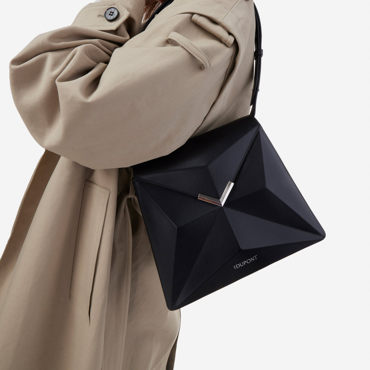 Medium color_black corporate25 FW2425 2 - S.T. Dupont United Kingdom