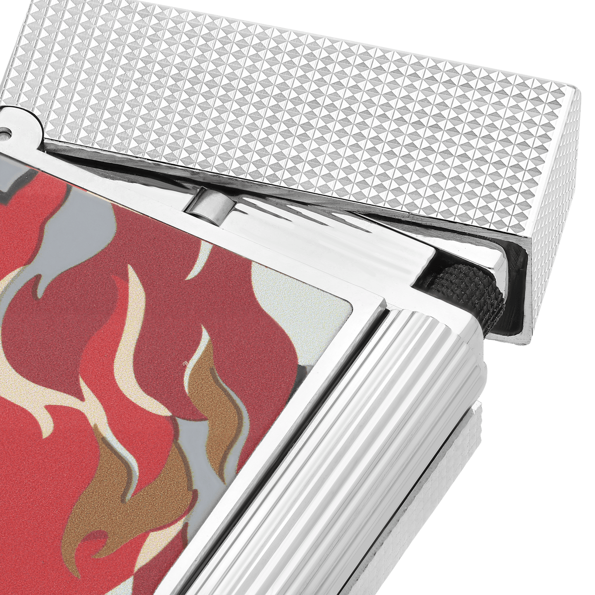 Guilloche under lacquer lighter Collection_Camo color_red father's day 2 - S.T. Dupont United Kingdom